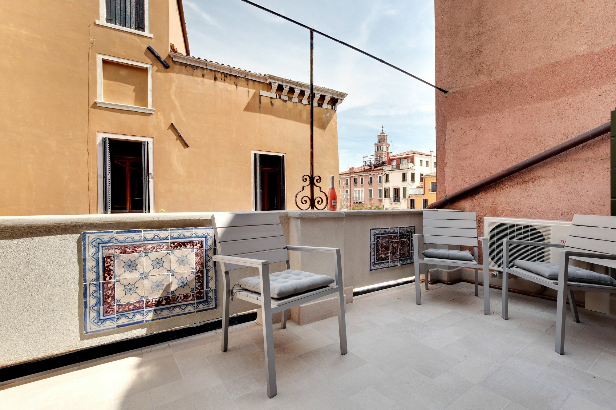 Santo Stefano Accademia Apartment Venice Exterior photo